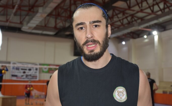 Cizre Belediyespor, sma��r Ali Candan ile anla�t�