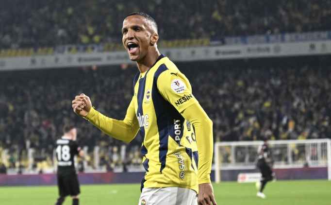 Fenerbah�e'de ayr�l�k izni: Becao