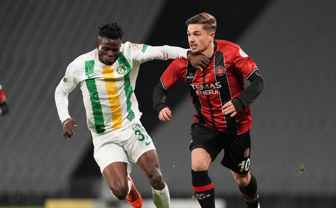 Uchenna Ogundu iin Fenerbahe aklamas!