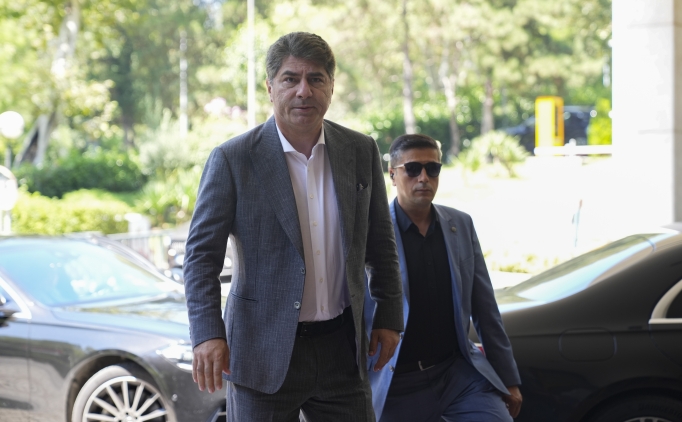 Hakan Safi: 'Davas�nda hakl� olan�n acelesi yoktur'