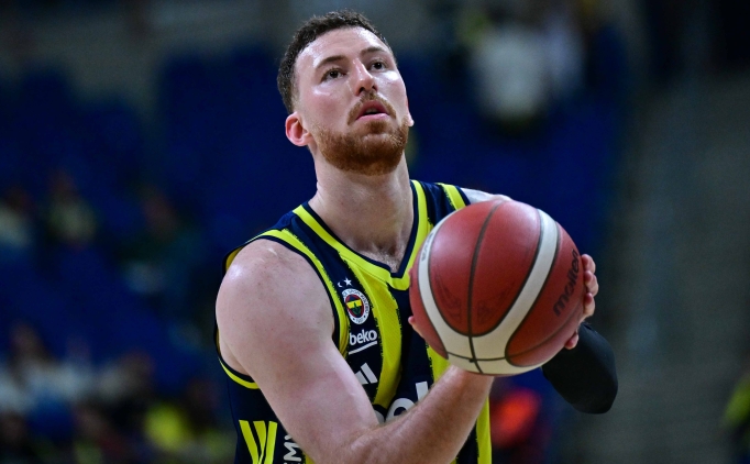 Fenerbah�e Beko'da sakatl�k: Onuralp Bitim