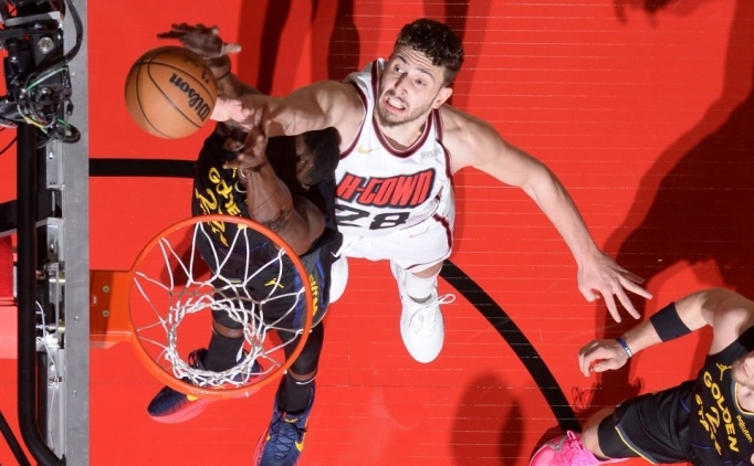 Alperen �eng�n'�n 'double-double' yapt��� ma�ta Rockets, Warriors'a 105-98 yenildi