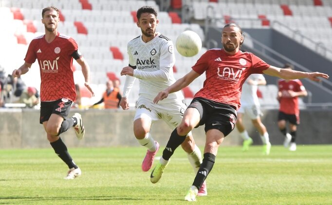 Altay'�n en golc�s� Onur Efe