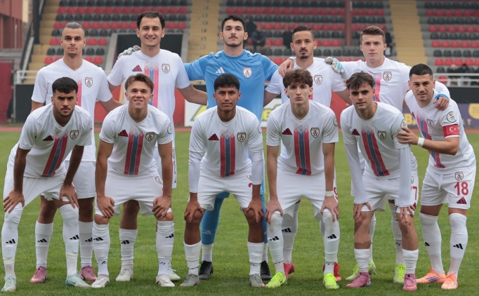 Alt�nordu kadro olu�turam�yor