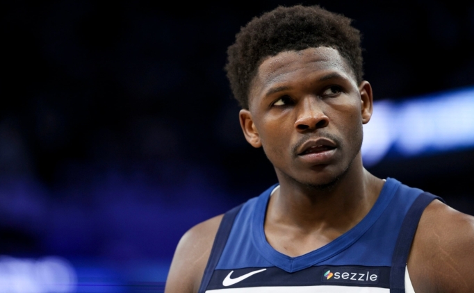 Edwards'a kfrl aklamalar nedeniyle 50 bin dolar ceza