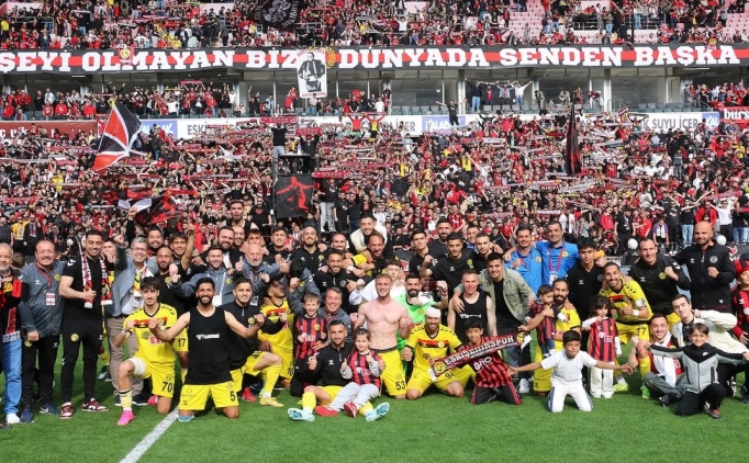 Eski�ehirspor tekrar profesyonel liglerde!