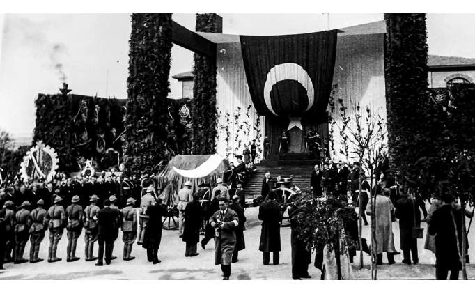 10 Kasım çift yevmiye mi? 10 Kasım 2025 resmi tatil mi?