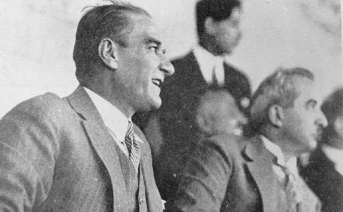 Gazi Mustafa Kemal Atat�rk'�n emriyle d�nden, bug�ne 'Gazi Ko�usu'