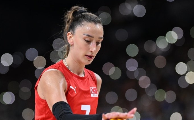 T�rkiye Voleybol Federasyonu, Hande Balad�n'�n sakatland���n� duyurdu
