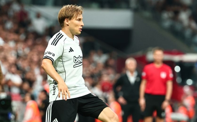 Be�ikta�'ta ayr�l�k yak�n: Svensson!