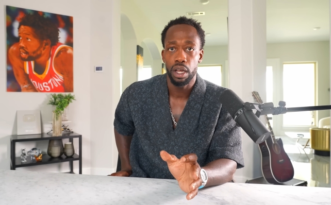 Beverley'den Trae Young'a: 'Seni niye eletirmeyelim?'