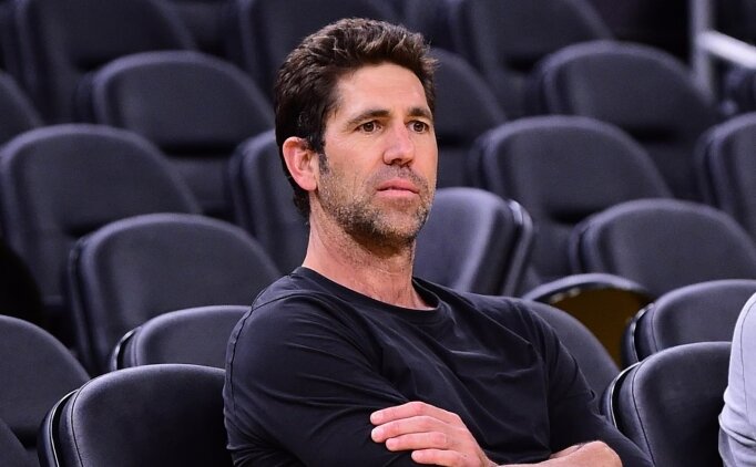 Bob Myers'a 76ers ve Nets'ten yo�un ilgi