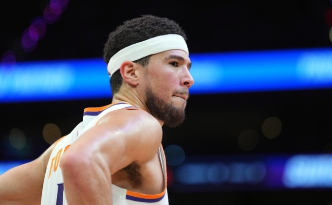 Booker, Suns'�n yeni ko� aray���nda aktif rol �stleniyor