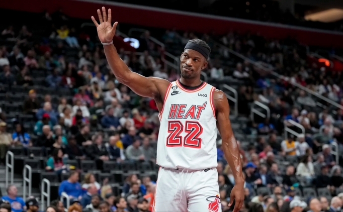 Jimmy Butler, Golden State Warriors'a takasland�!