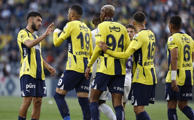 Burak Kapacak 657 g�n sonra Fenerbah�e formas�yla sahada