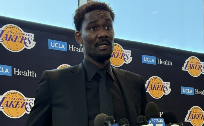Ayton: 'Luka, JJ ve LeBron ne isterse onu yapmaya hazrm'