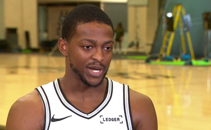 De'Aaron Fox, sakatlklar nedeniyle al man karabilir