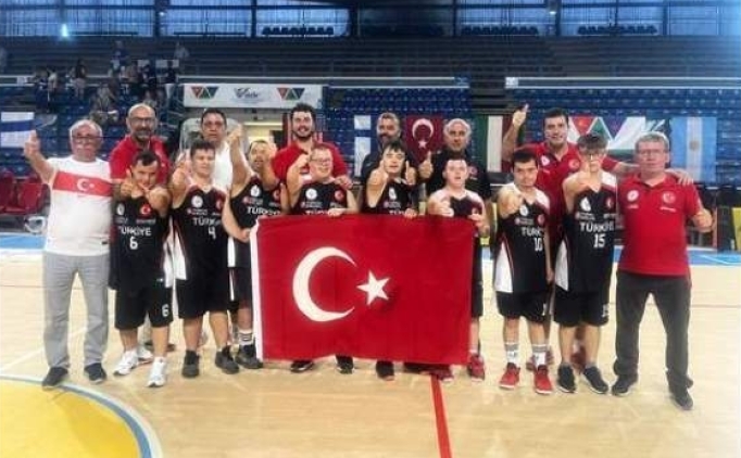 Down Sendromlular Basketbol Milli Takımı, Avrupa Şampiyonası'nda ikinci oldu