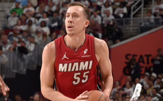 Pistons, Duncan Robinson'ı 3 yıllık sözleşmeyle kadroya kattı