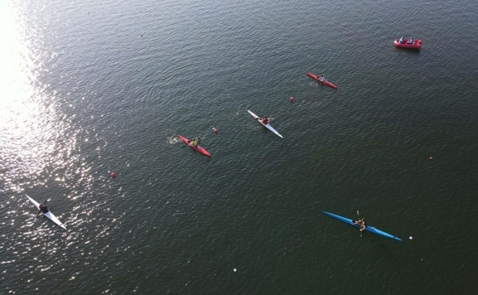 �a�atay Cumali �nc�, g�m�� madalya ald�