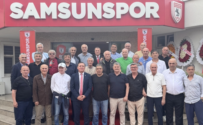 Samsunspor, 60'�nc� y�l kutlamalar�nda eski futbolcu ve y�neticileri a��rlad�