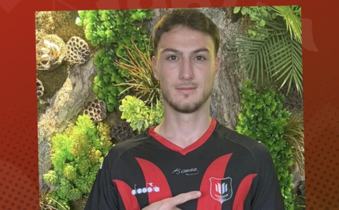 Uak Spor, kaleci Can Trk'le devam edecek