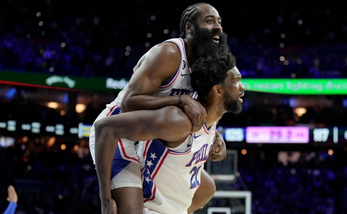 Embiid: 'Harden artk benimle konumuyor'