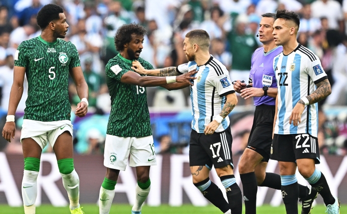 Papu Gomez, 2 y�l sonra yeniden sahalarda!