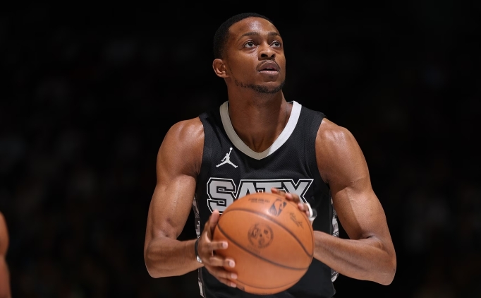 Spurs, De'Aaron Fox ile 4 yıl 229 milyon dolarlık maksimum sözleşme imzaladı