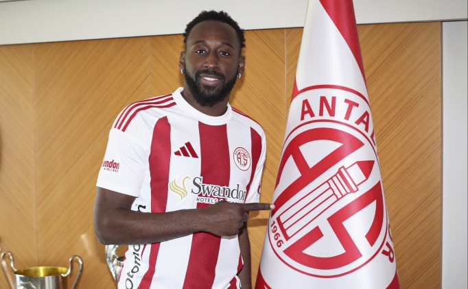 Antalyaspor'dan golc takviyesi: Yohan Boli