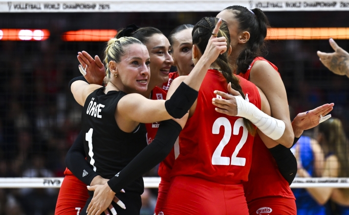 Mehmet Akif �st�nda�: '�z�r diliyoruz'