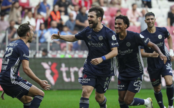 Antalyaspor, Samsunspor deplasmannda galip!