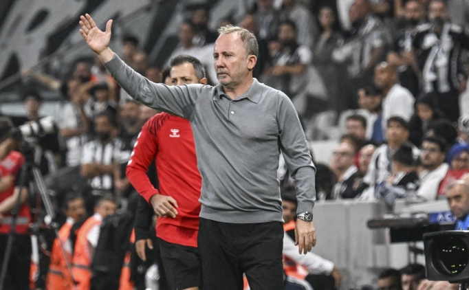 Be�ikta�'ta Sergen Yal��n hakl� ��kt�!