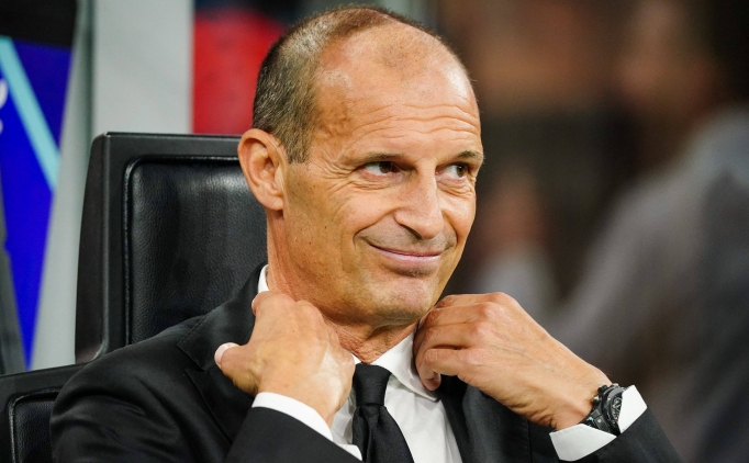 Allegri: 'Napoli �ampiyonlu�un favorisi'