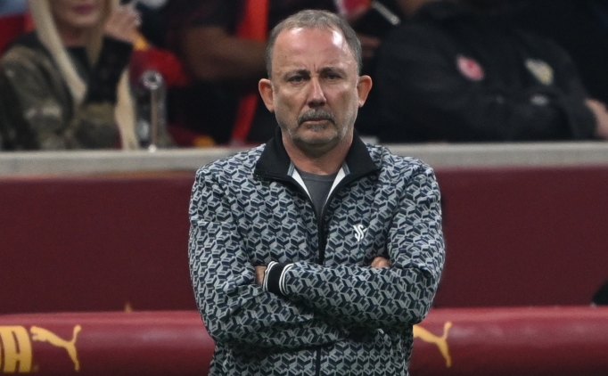 Sporx: Sergen Yalçın'lı Beşiktaş, derbilerde farklı