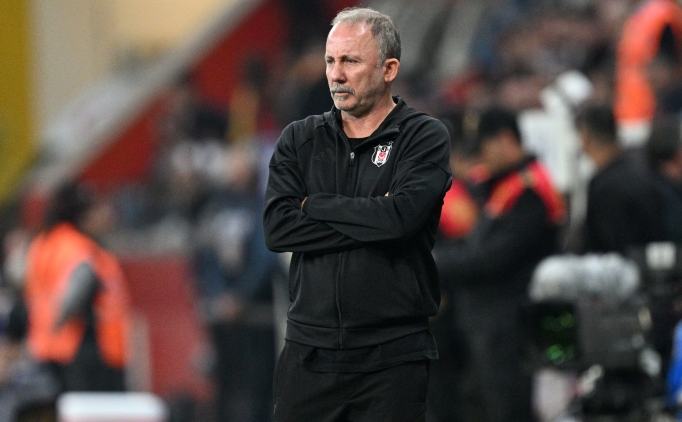 Beikta'ta Sergen Yaln'dan psikolojik terapi!