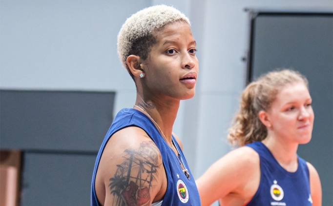 ampiyonlar Kupas'nda VakfBank ile Fenerbahe kar karya