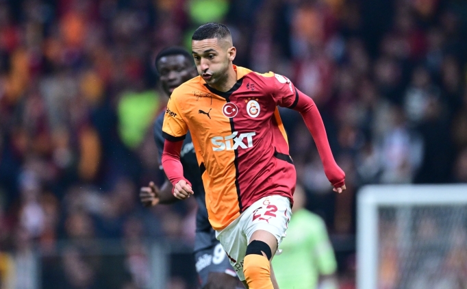 Hakim Ziyech'e krallar gibi kar��lama!