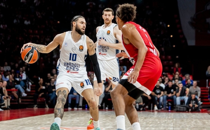 Anadolu Efes, Olympiakos deplasmannda kazand!