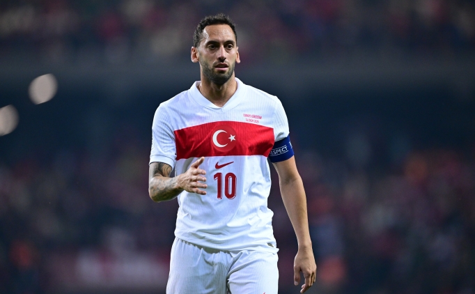 A Milli Tak�m'da gizli kahraman Hakan �alhano�lu