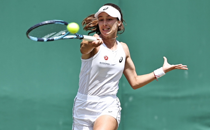 Milli tenisi Zeynep Snmez, Chennai Ak'a 2. turda veda etti