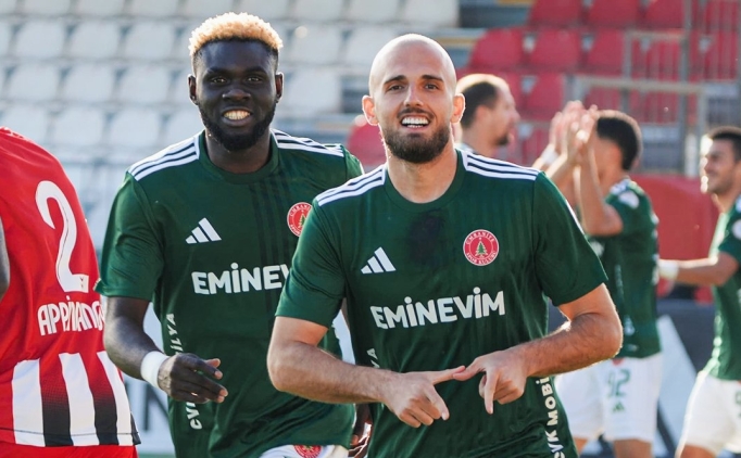 �mraniyespor, 9 ki�i Sivasspor'u tek golle ge�ti!