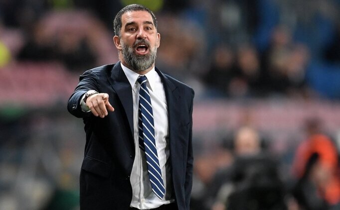 Arda Turan'dan duygusal Ukrayna cevab�: 'D�nya liderlerine sesleniyorum'