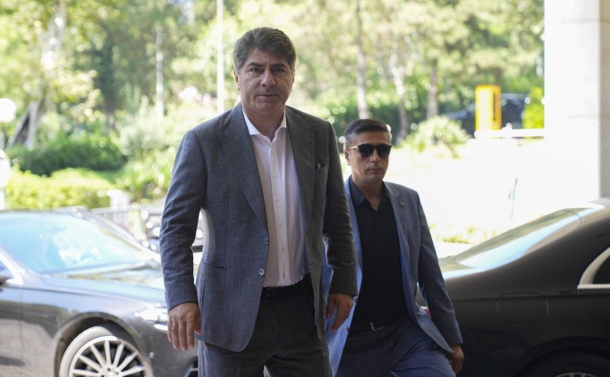 Hakan Safi'den �ampiyonluk ve derbi a��klamas�!