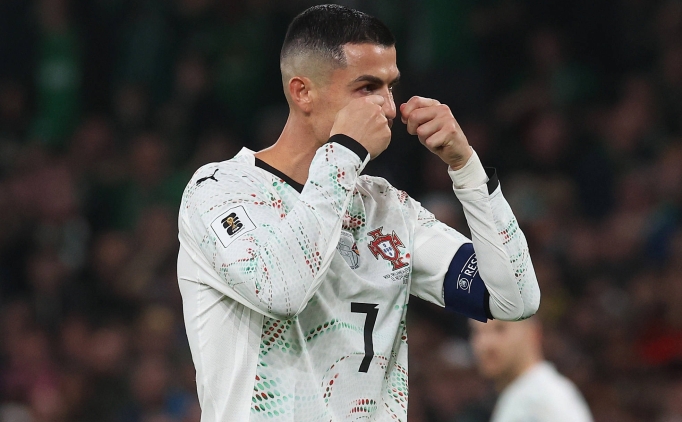 FIFA'dan Cristiano Ronaldo'ya m�jde!