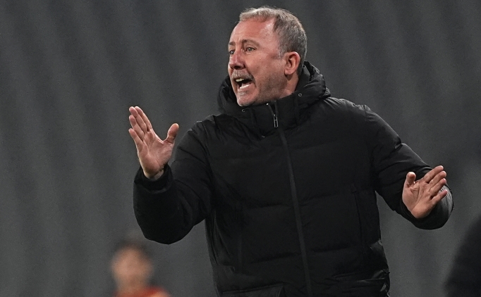 Sergen Yal��n'dan istifa �a�r�lar�na olay yan�t!