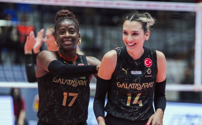 Galatasaray, Porto kar��s�nda tur i�in sahada