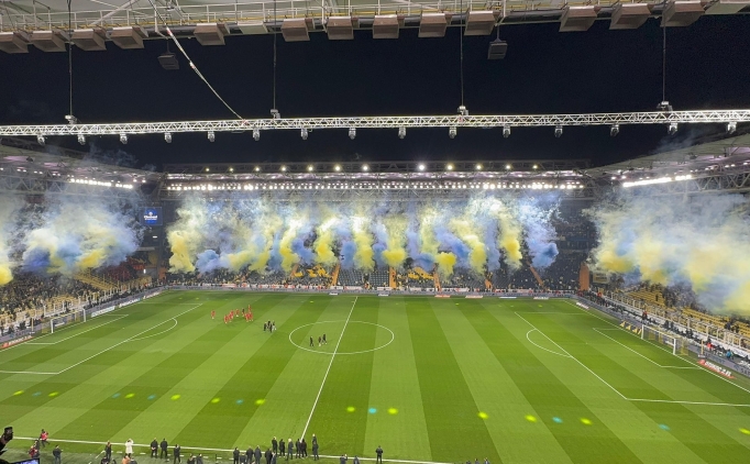 Kad�k�y'de g�rsel ��len!