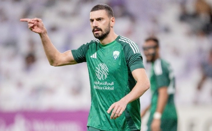 Merih Demiral, Al Ahli ile uzatt�!