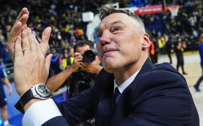 Fenerbah�e Beko'dan taraftarlar�na te�ekk�r